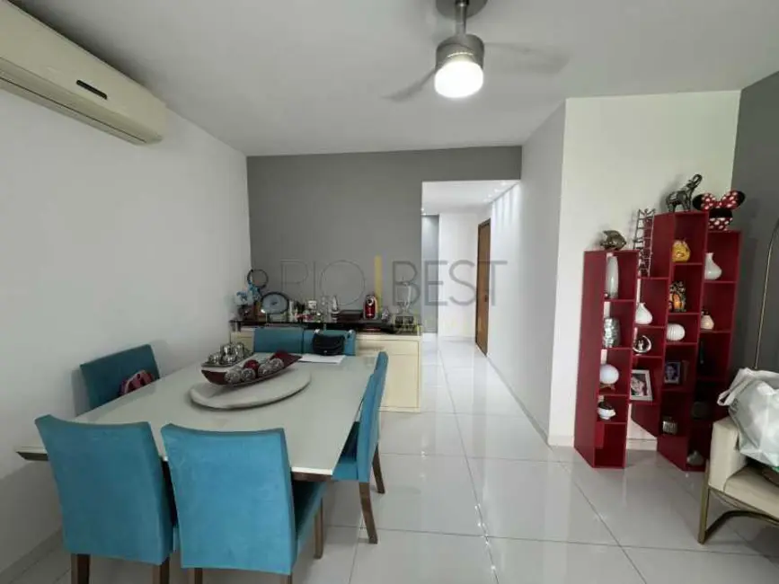 Foto 7 de Apartamento com 4 quartos à venda, 150m2 em Rio De Janeiro - RJ