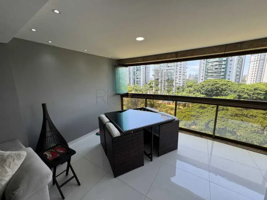 Foto 2 de Apartamento com 4 quartos à venda, 150m2 em Rio De Janeiro - RJ