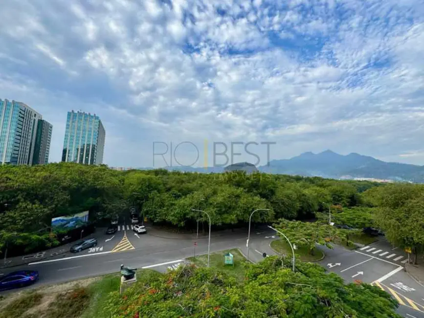 Apartamento com 3 quartos para alugar, 92m2 em Rio De Janeiro - RJ - imagem 5 Foto 5 de Apartamento com 3 quartos para alugar, 92m2 em Rio De Janeiro - RJ