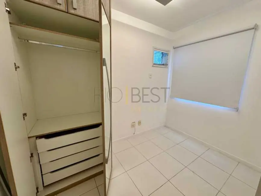 Apartamento com 3 quartos para alugar, 92m2 em Rio De Janeiro - RJ - imagem 8 Foto 8 de Apartamento com 3 quartos para alugar, 92m2 em Rio De Janeiro - RJ