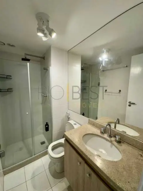 Apartamento com 3 quartos para alugar, 92m2 em Rio De Janeiro - RJ - imagem 7 Foto 7 de Apartamento com 3 quartos para alugar, 92m2 em Rio De Janeiro - RJ