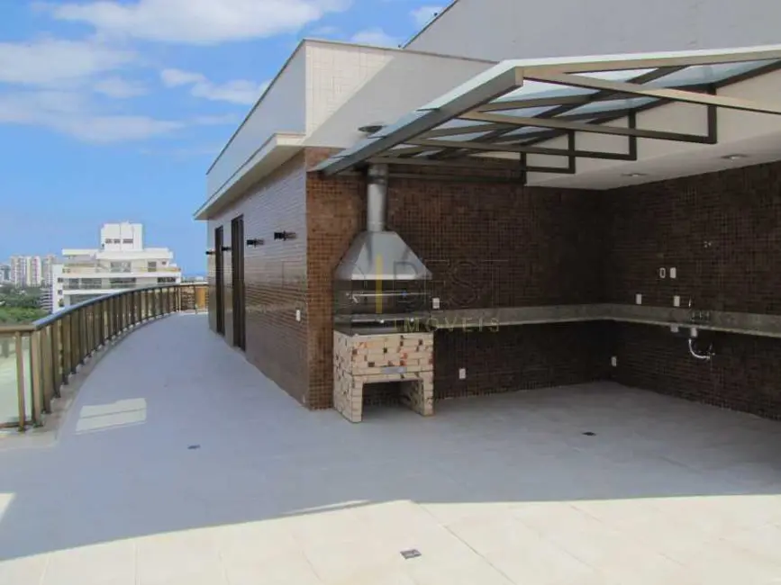 Cobertura com 5 quartos à venda, 457m2 em Rio De Janeiro - RJ - imagem 3 Foto 3 de Cobertura com 5 quartos à venda, 457m2 em Rio De Janeiro - RJ