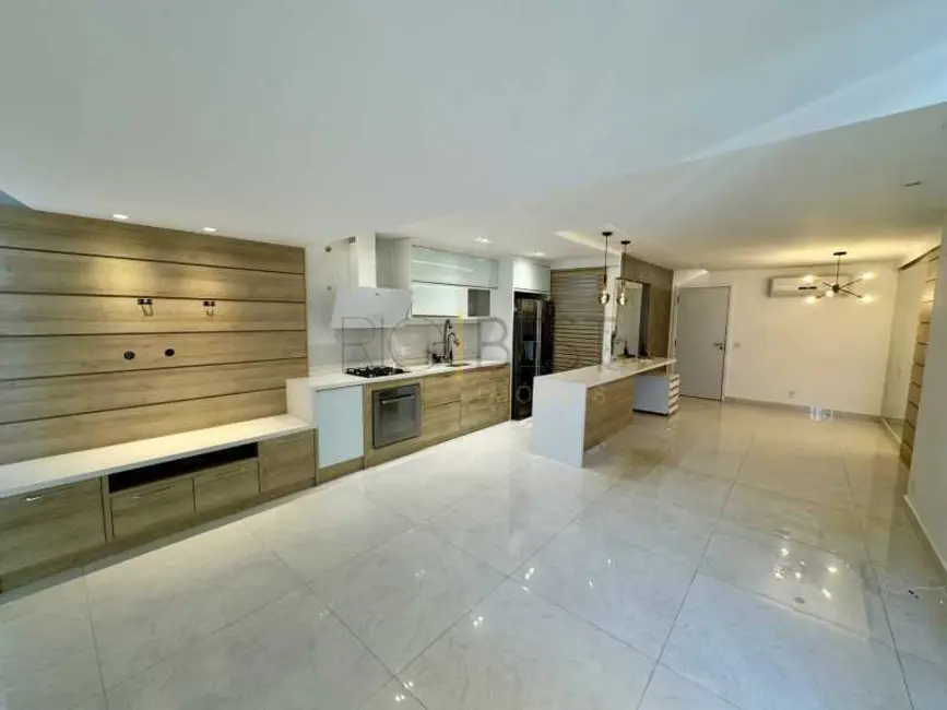 Apartamento com 2 quartos à venda, 75m2 em Rio De Janeiro - RJ - imagem 1 Foto 1 de Apartamento com 2 quartos à venda, 75m2 em Rio De Janeiro - RJ