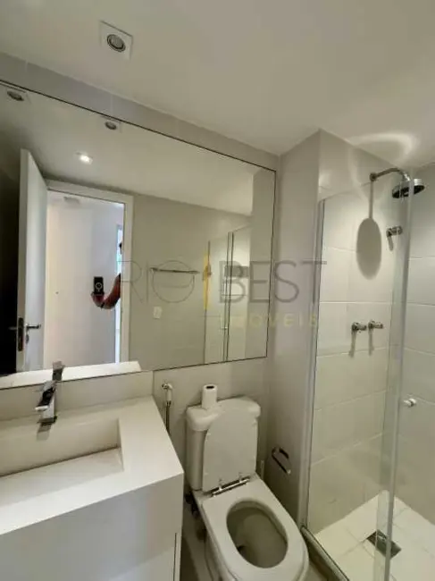 Apartamento com 2 quartos à venda, 75m2 em Rio De Janeiro - RJ - imagem 9 Foto 9 de Apartamento com 2 quartos à venda, 75m2 em Rio De Janeiro - RJ