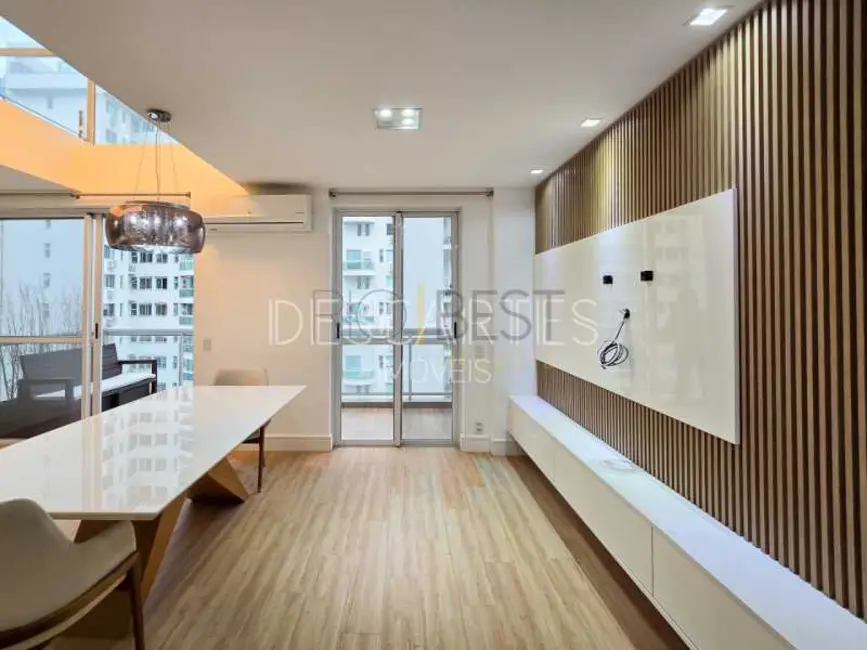 Foto 3 de Apartamento com 3 quartos à venda, 125m2 em Rio De Janeiro - RJ
