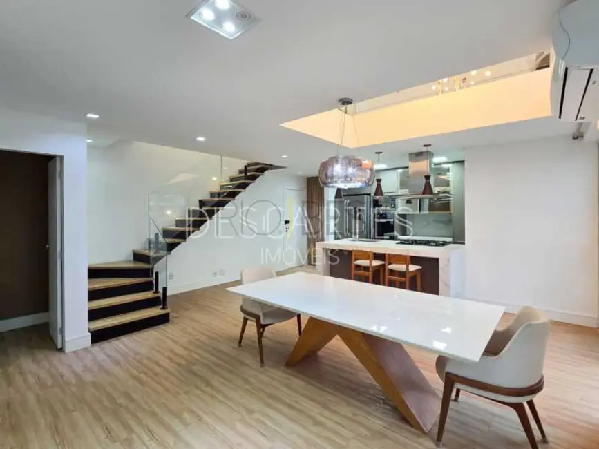 Foto 1 de Apartamento com 3 quartos à venda, 125m2 em Rio De Janeiro - RJ