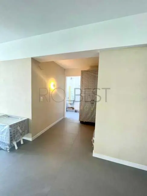 Apartamento com 3 quartos à venda, 151m2 em Rio De Janeiro - RJ - imagem 7 Foto 7 de Apartamento com 3 quartos à venda, 151m2 em Rio De Janeiro - RJ