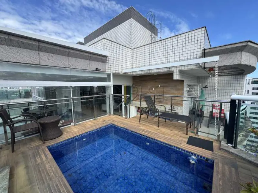 Cobertura com 3 quartos à venda, 260m2 em Rio De Janeiro - RJ - imagem 2 Foto 2 de Cobertura com 3 quartos à venda, 260m2 em Rio De Janeiro - RJ