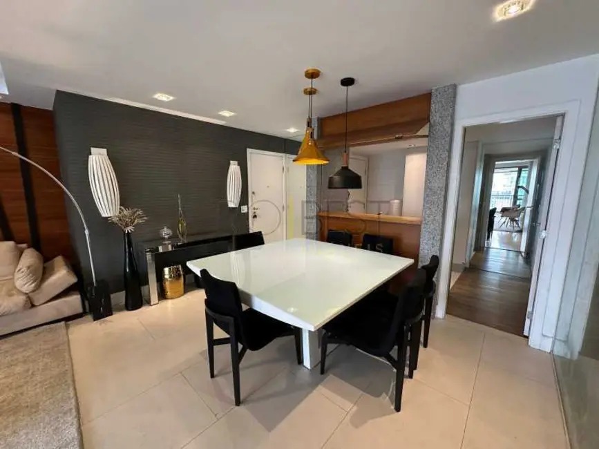 Cobertura com 4 quartos para alugar, 360m2 em Rio De Janeiro - RJ - imagem 6 Foto 6 de Cobertura com 4 quartos para alugar, 360m2 em Rio De Janeiro - RJ