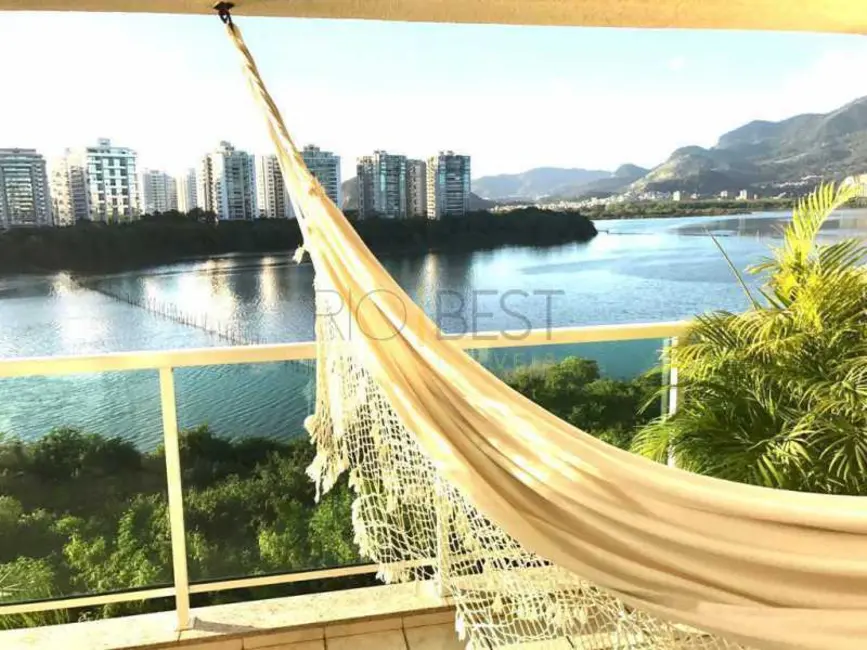 Foto 8 de Apartamento com 3 quartos para alugar, 160m2 em Rio De Janeiro - RJ