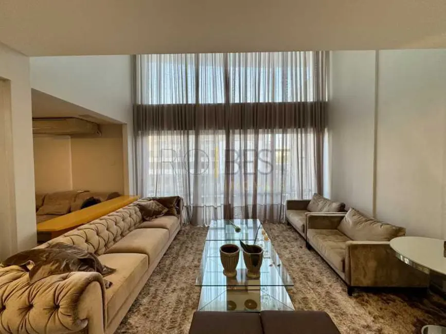 Apartamento com 3 quartos à venda e para alugar, 150m2 em Rio De Janeiro - RJ - imagem 2 Foto 2 de Apartamento com 3 quartos à venda e para alugar, 150m2 em Rio De Janeiro - RJ