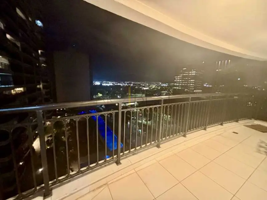 Apartamento com 2 quartos para alugar, 76m2 em Rio De Janeiro - RJ - imagem 9 Foto 9 de Apartamento com 2 quartos para alugar, 76m2 em Rio De Janeiro - RJ