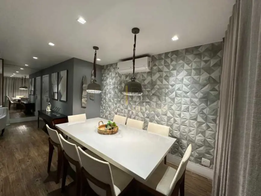 Apartamento com 3 quartos à venda, 160m2 em Rio De Janeiro - RJ - imagem 3 Foto 3 de Apartamento com 3 quartos à venda, 160m2 em Rio De Janeiro - RJ