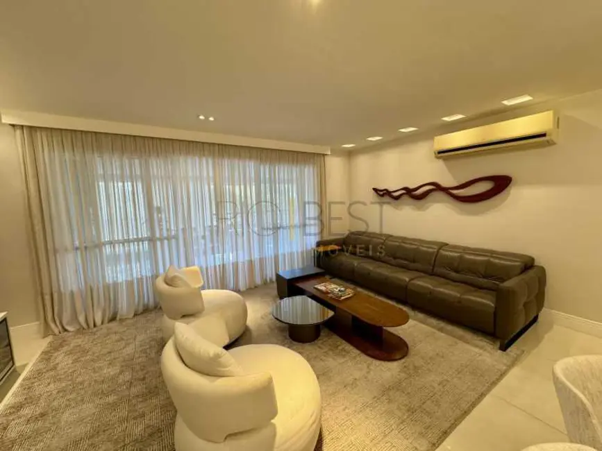 Foto 3 de Apartamento com 4 quartos à venda, 195m2 em Rio De Janeiro - RJ