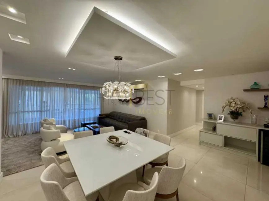 Foto 7 de Apartamento com 4 quartos à venda, 195m2 em Rio De Janeiro - RJ