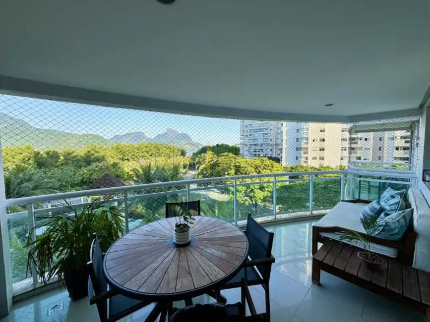 Foto 6 de Apartamento com 3 quartos à venda, 127m2 em Rio De Janeiro - RJ