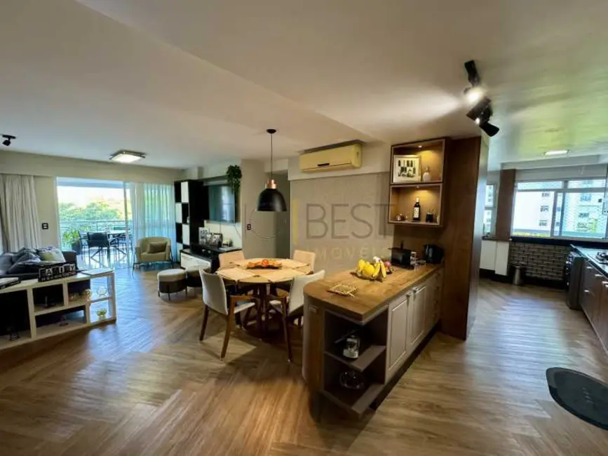 Foto 2 de Apartamento com 3 quartos à venda, 127m2 em Rio De Janeiro - RJ