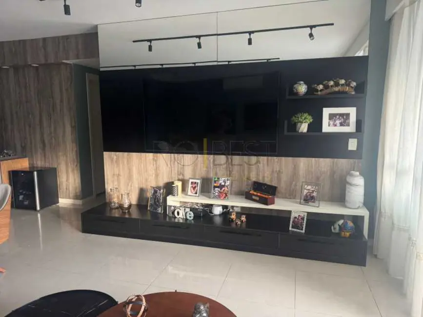 Foto 7 de Apartamento com 4 quartos à venda, 170m2 em Rio De Janeiro - RJ