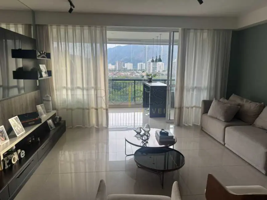 Foto 6 de Apartamento com 4 quartos à venda, 170m2 em Rio De Janeiro - RJ