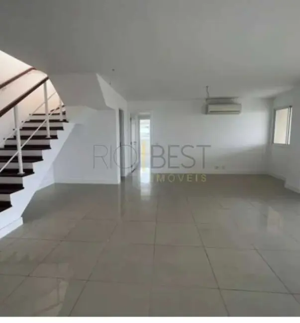 Cobertura com 4 quartos para alugar, 346m2 em Rio De Janeiro - RJ - imagem 7 Foto 7 de Cobertura com 4 quartos para alugar, 346m2 em Rio De Janeiro - RJ