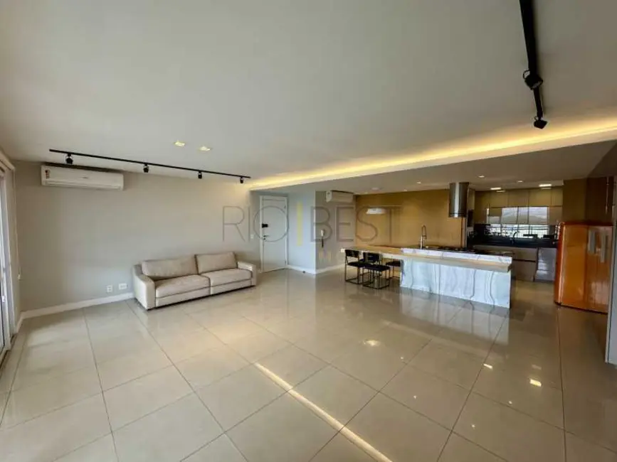 Apartamento com 3 quartos à venda e para alugar, 195m2 em Rio De Janeiro - RJ - imagem 6 Foto 6 de Apartamento com 3 quartos à venda e para alugar, 195m2 em Rio De Janeiro - RJ