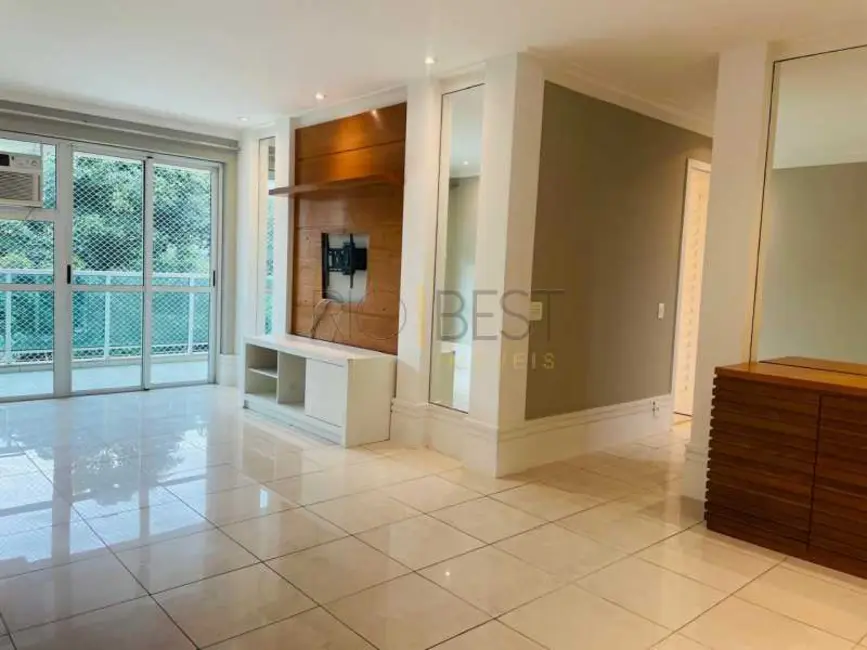 Apartamento com 2 quartos à venda, 100m2 em Rio De Janeiro - RJ - imagem 2 Foto 2 de Apartamento com 2 quartos à venda, 100m2 em Rio De Janeiro - RJ