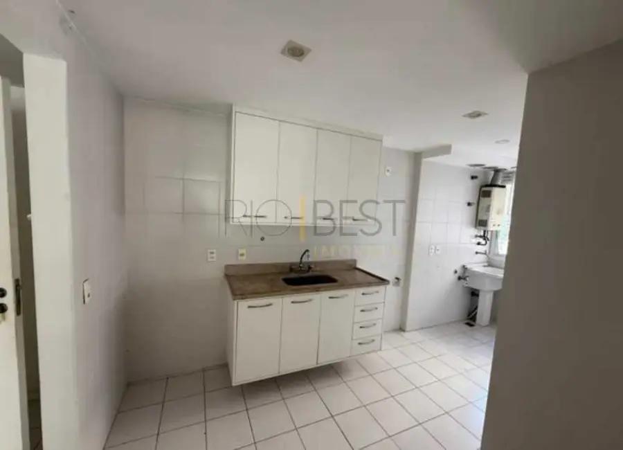 Apartamento com 3 quartos à venda e para alugar, 90m2 em Rio De Janeiro - RJ - imagem 7 Foto 7 de Apartamento com 3 quartos à venda e para alugar, 90m2 em Rio De Janeiro - RJ
