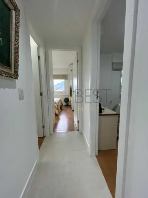 Foto 9 de Apartamento com 4 quartos à venda, 160m2 em Rio De Janeiro - RJ