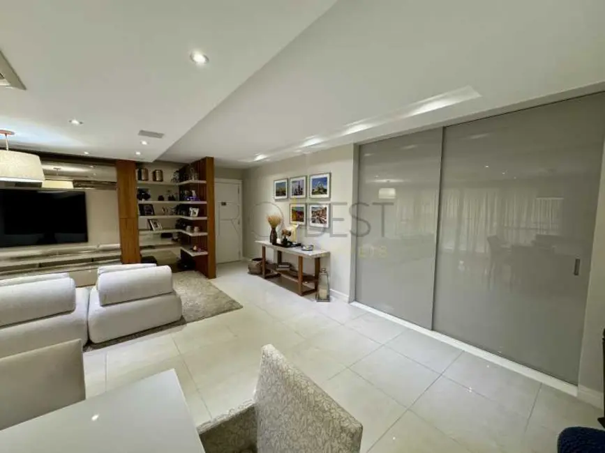 Foto 4 de Apartamento com 4 quartos à venda, 192m2 em Rio De Janeiro - RJ