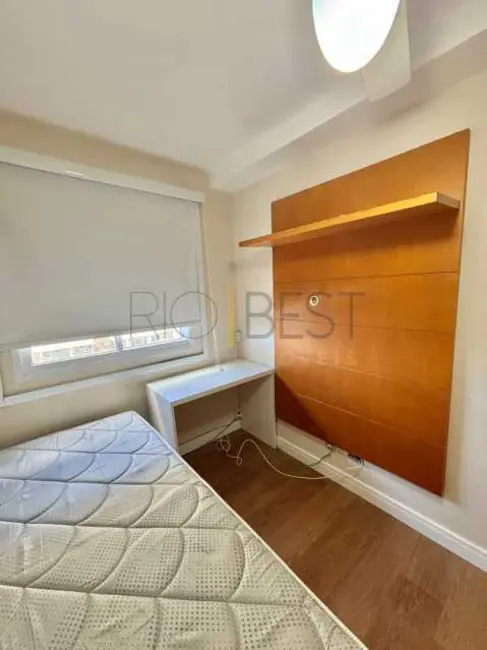 Foto 3 de Apartamento com 3 quartos para alugar, 92m2 em Rio De Janeiro - RJ