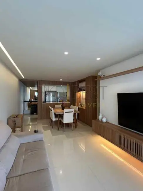 Apartamento com 3 quartos à venda, 127m2 em Rio De Janeiro - RJ - imagem 1 Foto 1 de Apartamento com 3 quartos à venda, 127m2 em Rio De Janeiro - RJ