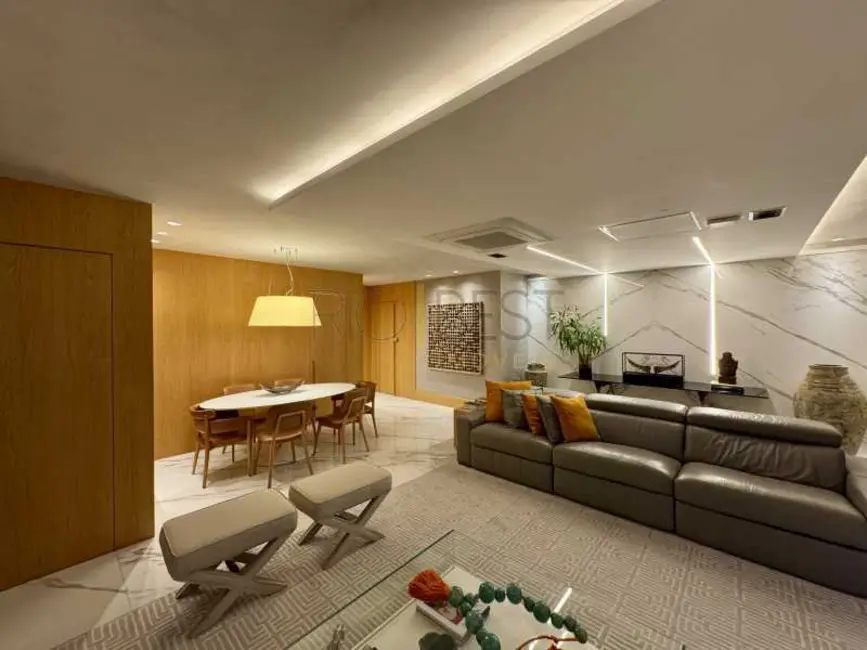 Apartamento com 3 quartos à venda, 170m2 em Rio De Janeiro - RJ - imagem 8 Foto 8 de Apartamento com 3 quartos à venda, 170m2 em Rio De Janeiro - RJ