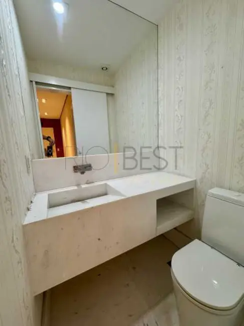 Apartamento com 4 quartos para alugar, 291m2 em Rio De Janeiro - RJ - imagem 9 Foto 9 de Apartamento com 4 quartos para alugar, 291m2 em Rio De Janeiro - RJ