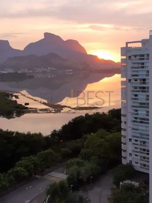 Foto 7 de Apartamento com 2 quartos à venda, 112m2 em Rio De Janeiro - RJ