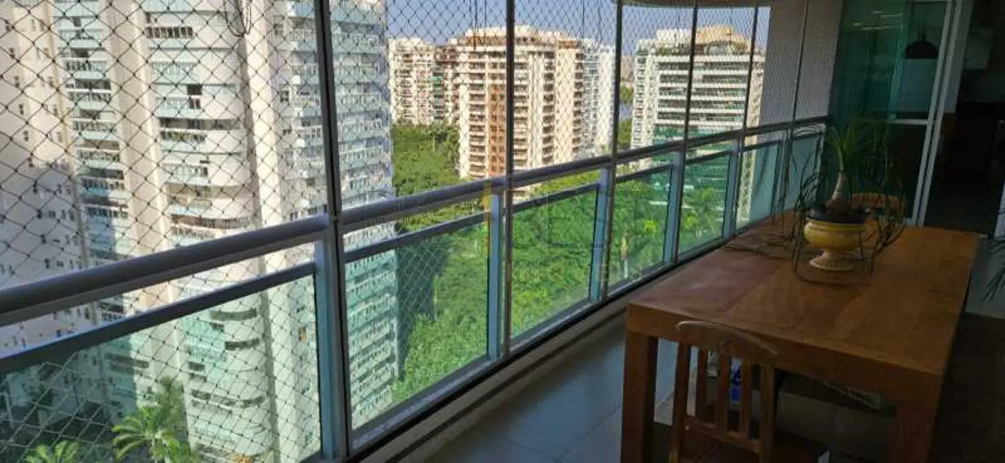 Foto 4 de Apartamento com 2 quartos à venda, 112m2 em Rio De Janeiro - RJ