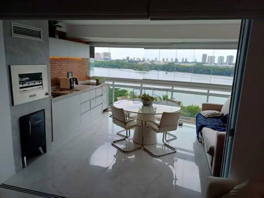 Foto 5 de Apartamento com 3 quartos para alugar, 135m2 em Rio De Janeiro - RJ