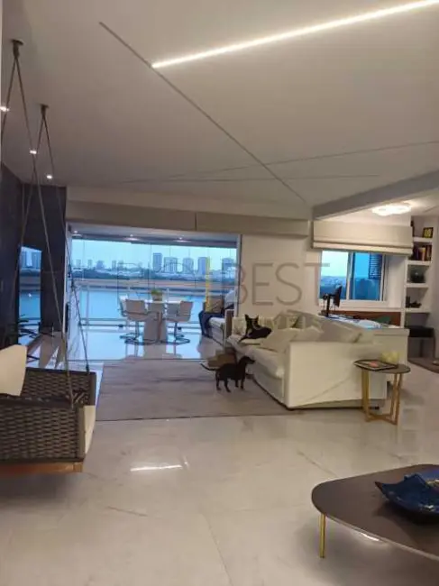 Foto 8 de Apartamento com 3 quartos para alugar, 135m2 em Rio De Janeiro - RJ