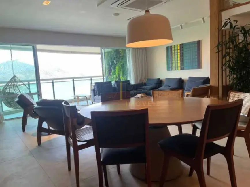 Cobertura com 5 quartos para alugar, 354m2 em Rio De Janeiro - RJ - imagem 5 Foto 5 de Cobertura com 5 quartos para alugar, 354m2 em Rio De Janeiro - RJ