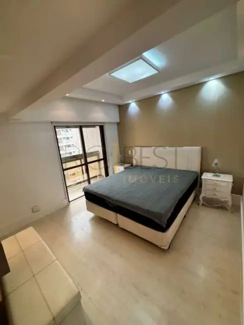 Apartamento com 3 quartos para alugar, 150m2 em Rio De Janeiro - RJ - imagem 7 Foto 7 de Apartamento com 3 quartos para alugar, 150m2 em Rio De Janeiro - RJ