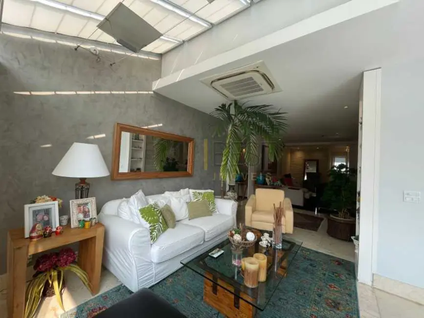 Cobertura com 3 quartos à venda, 262m2 em Rio De Janeiro - RJ - imagem 6 Foto 6 de Cobertura com 3 quartos à venda, 262m2 em Rio De Janeiro - RJ