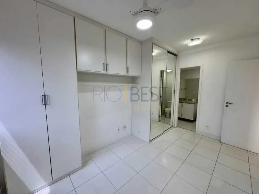 Apartamento com 2 quartos à venda, 75m2 em Rio De Janeiro - RJ - imagem 9 Foto 9 de Apartamento com 2 quartos à venda, 75m2 em Rio De Janeiro - RJ