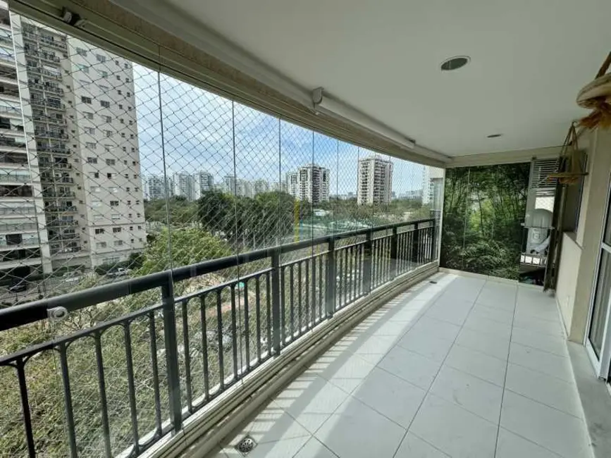 Apartamento com 2 quartos à venda, 75m2 em Rio De Janeiro - RJ - imagem 5 Foto 5 de Apartamento com 2 quartos à venda, 75m2 em Rio De Janeiro - RJ