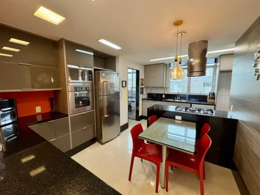 Cobertura com 4 quartos à venda e para alugar, 183m2 em Rio De Janeiro - RJ - imagem 8 Foto 8 de Cobertura com 4 quartos à venda e para alugar, 183m2 em Rio De Janeiro - RJ