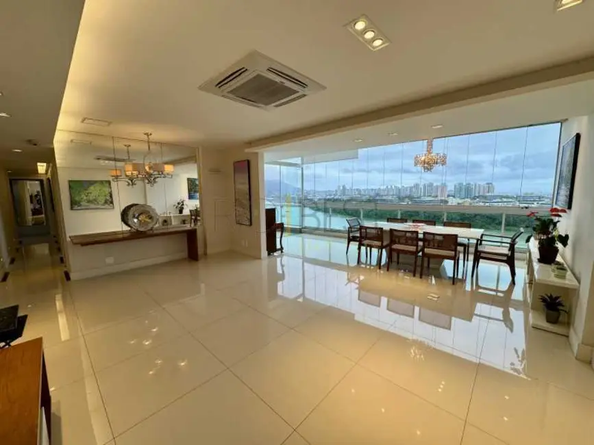 Cobertura com 4 quartos à venda e para alugar, 183m2 em Rio De Janeiro - RJ - imagem 1 Foto 1 de Cobertura com 4 quartos à venda e para alugar, 183m2 em Rio De Janeiro - RJ