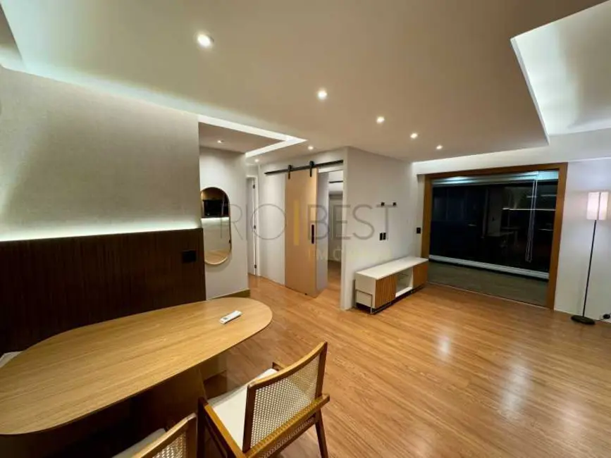 Foto 3 de Apartamento com 2 quartos para alugar, 75m2 em Rio De Janeiro - RJ