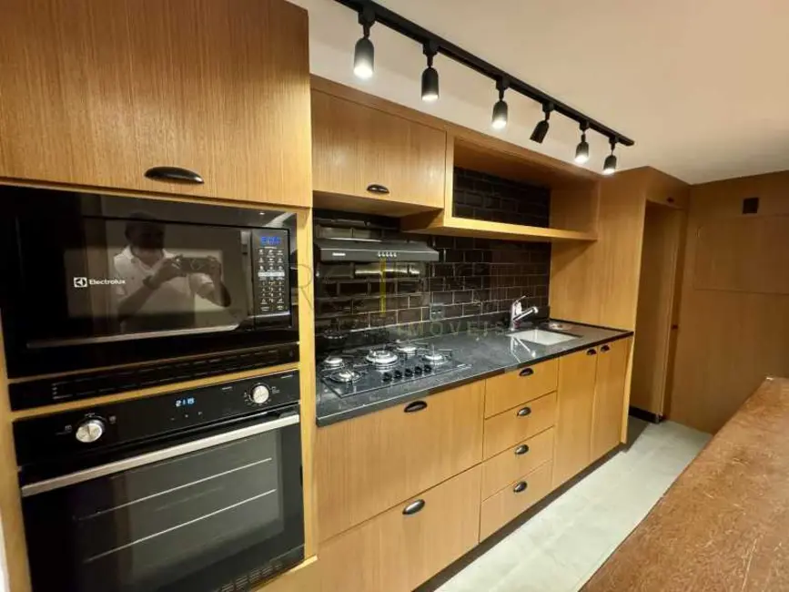 Foto 5 de Apartamento com 2 quartos para alugar, 75m2 em Rio De Janeiro - RJ