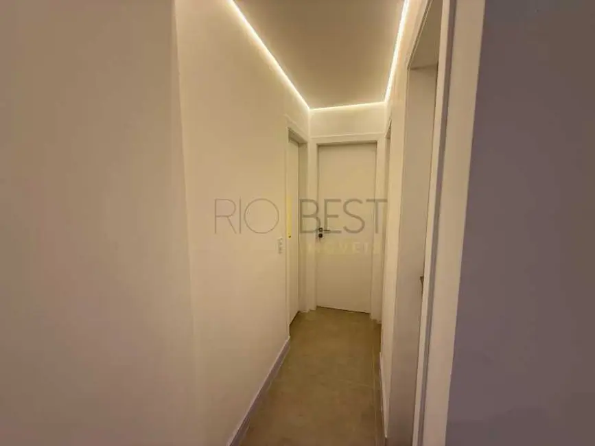 Foto 8 de Apartamento com 3 quartos à venda, 105m2 em Rio De Janeiro - RJ