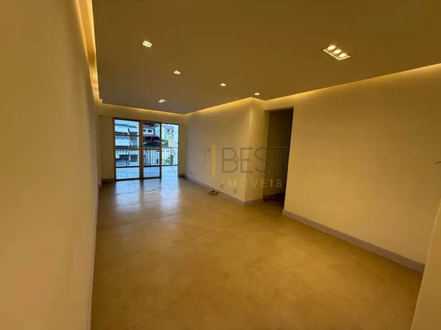 Foto 4 de Apartamento com 3 quartos à venda, 105m2 em Rio De Janeiro - RJ