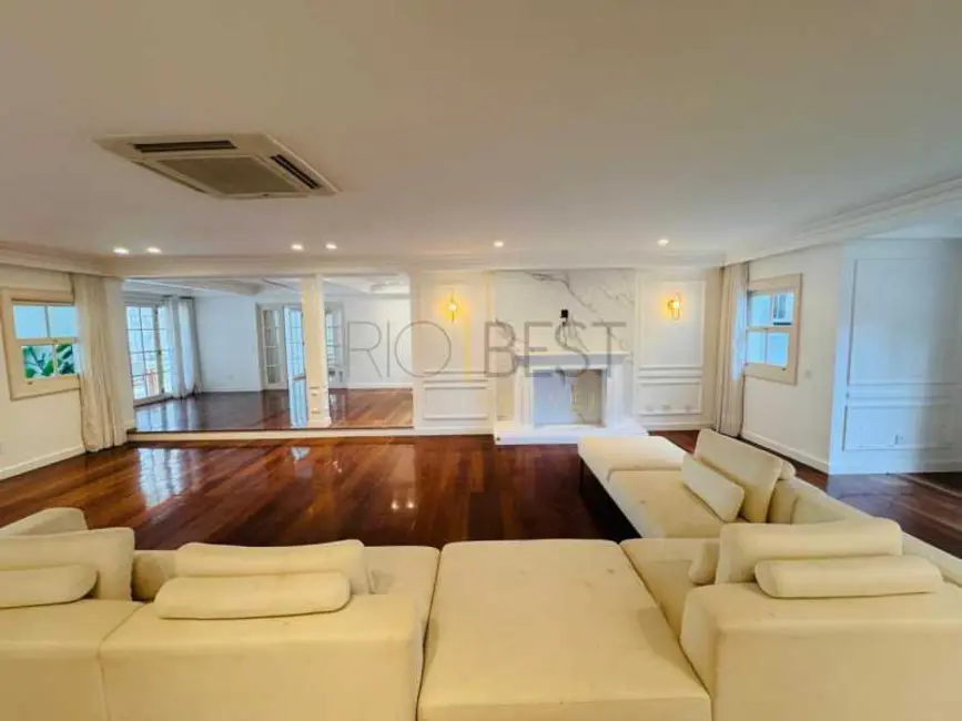 Casa de Condomínio com 6 quartos para alugar, 967m2 em Rio De Janeiro - RJ - imagem 9 Foto 9 de Casa de Condomínio com 6 quartos para alugar, 967m2 em Rio De Janeiro - RJ