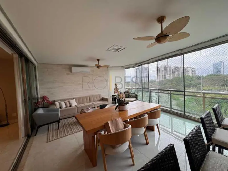 Foto 1 de Apartamento com 4 quartos à venda e para alugar, 304m2 em Rio De Janeiro - RJ